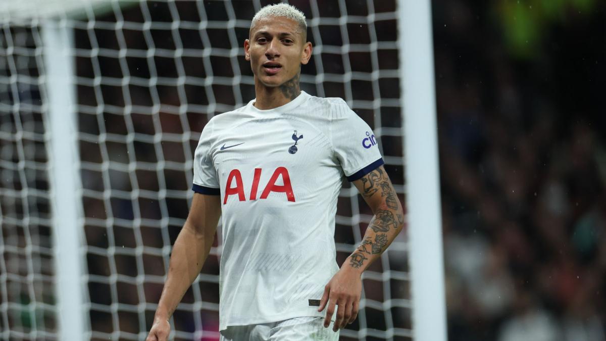 Tottenham: Richarlison operated on groin and absent for several weeks