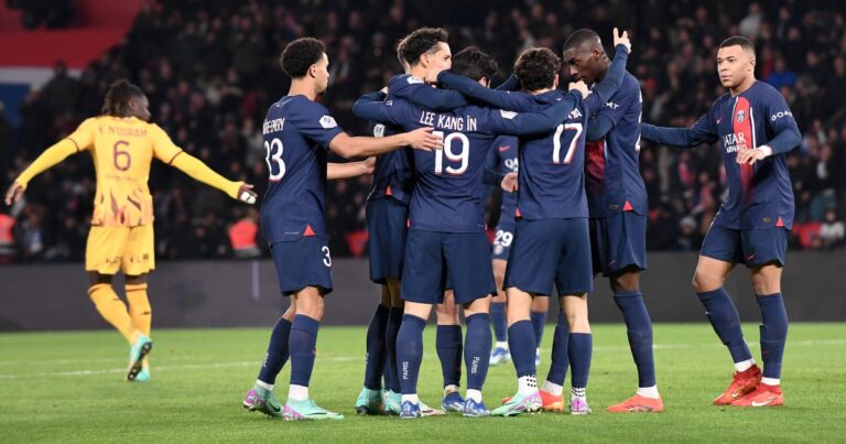 Mbappé and PSG end the year in style