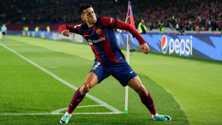 Barça: João Cancelo amazed by Frenkie de Jong!