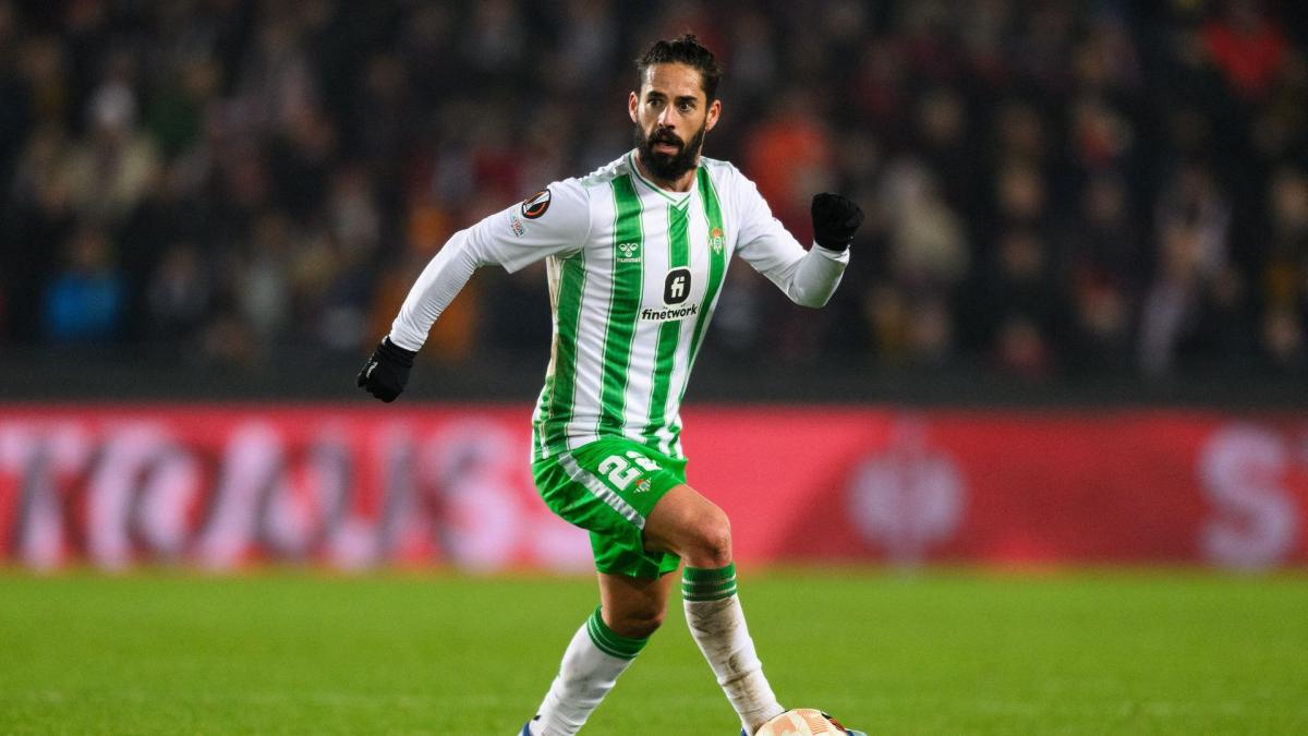 Betis: Isco extends its lease until 2027
