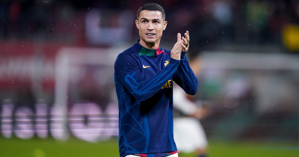 Cristiano Ronaldo provokes the public, it goes wrong