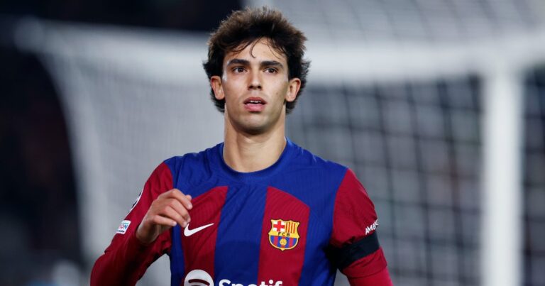 Joao Félix's controversial gesture, Xavi speaks out