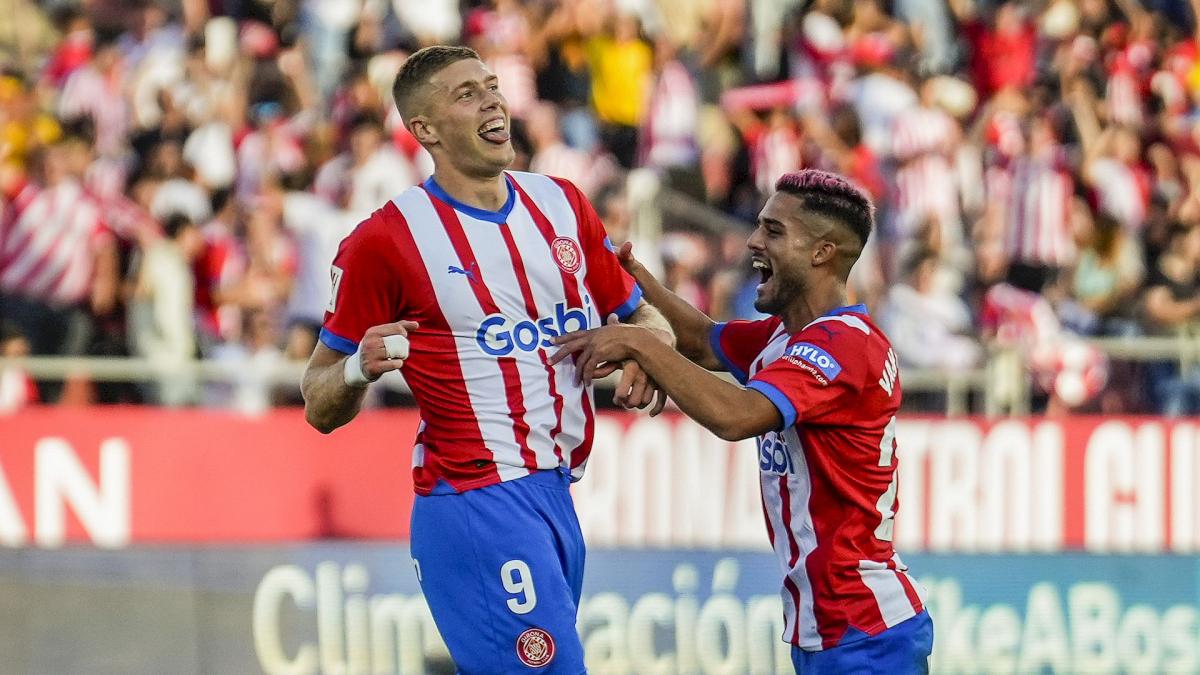 Liga: Girona crushes Alavés and regains the lead