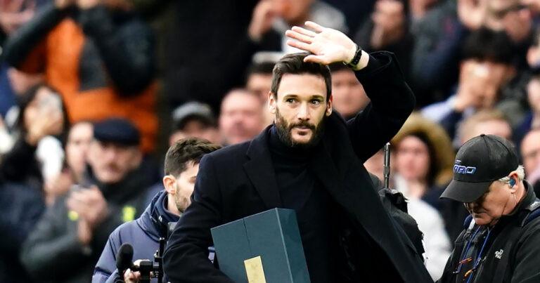 Lloris, the great emotion (video)
