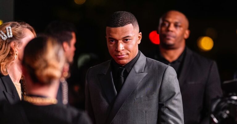 Mbappé, “no extension at PSG”