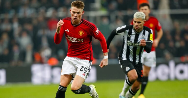 Newcastle offers Manchester United