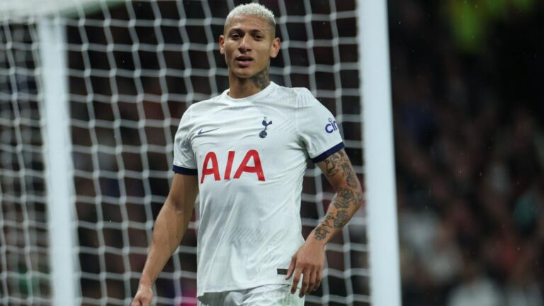 PL: Tottenham slap Newcastle and revive