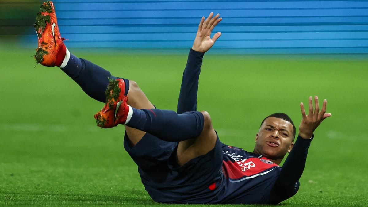 PSG – Nantes: the curious experience of Kylian Mbappé in number 9…