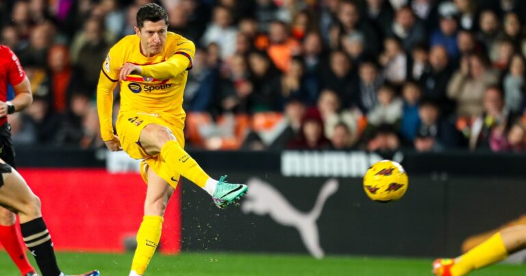 Robert Lewandowski's strong message to his teammates