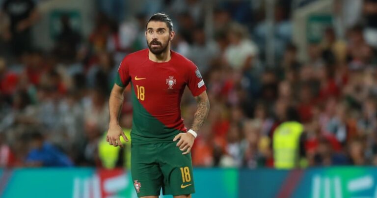 Ruben Neves cashes on Saudi Arabia