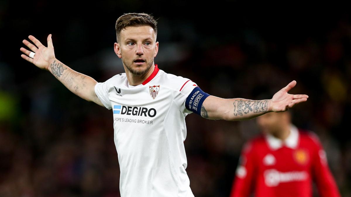 Sevilla FC: Ivan Rakitic is going through the hardest day of his career