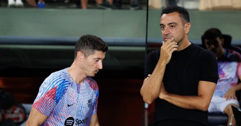 The beginnings of the divorce between Lewandowski and Xavi?  The video that shakes the web