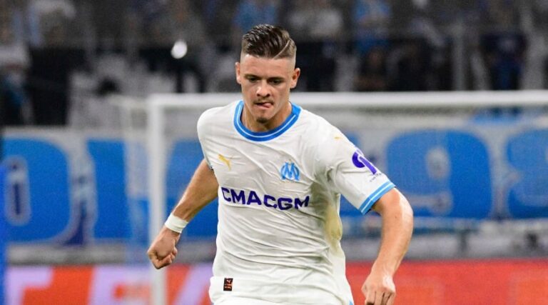 Vitinha on the departure?