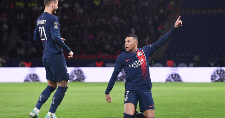 PSG starts the year with a title