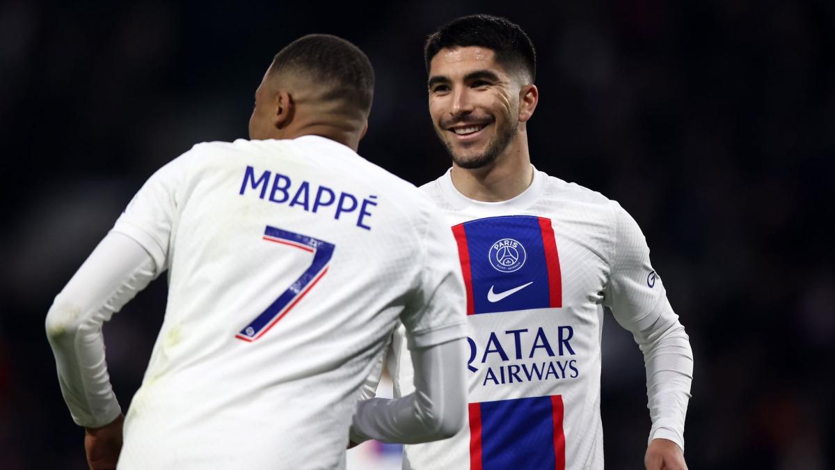 Revel-PSG: Carlos Soler’s reaction