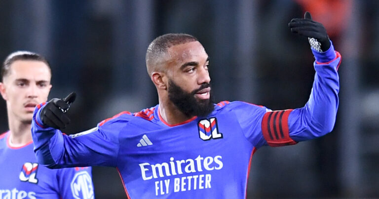 Lacazette, the decision is made