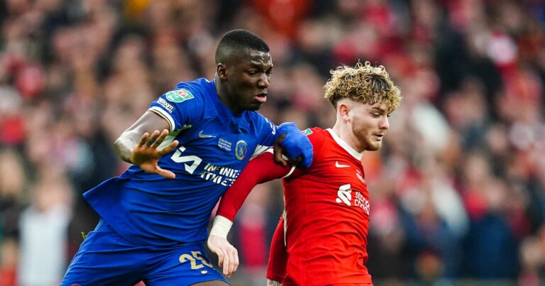 Liverpool win the League Cup at the finish against Chelsea