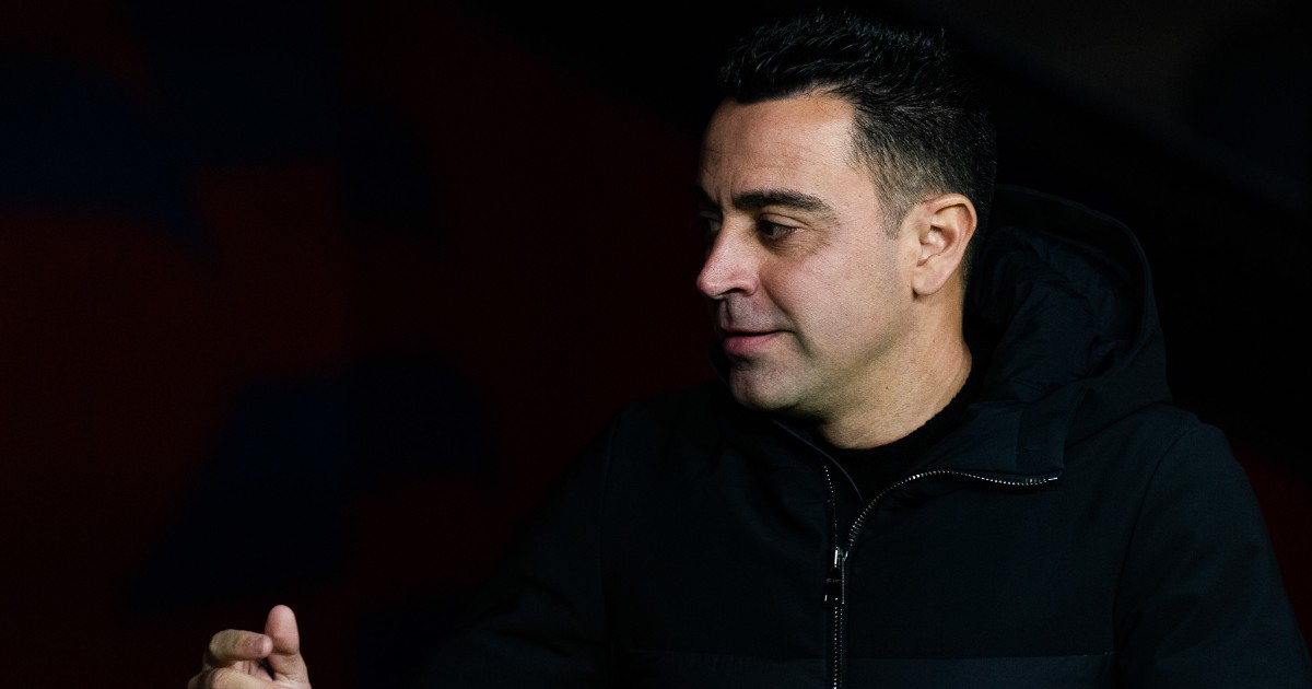 Xavi closes the door twice for one of his players this summer