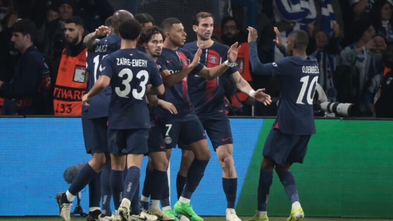 Real Sociedad – PSG: Michael Oliver will be on the whistle