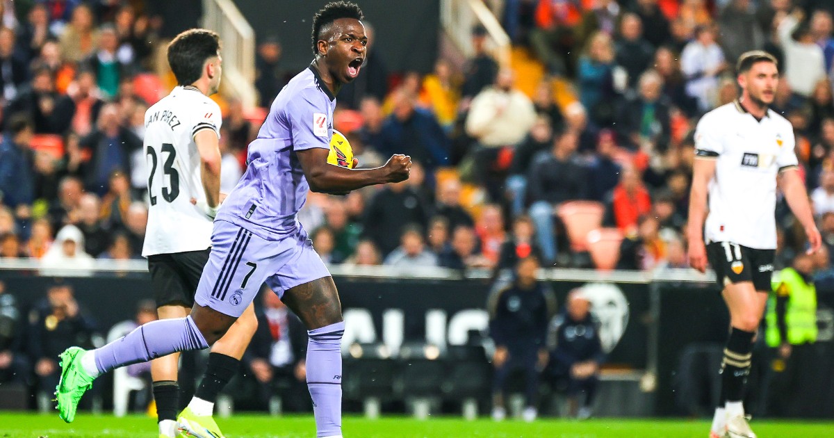Vinicius Junior and Real Madrid snatch a draw in Valencia