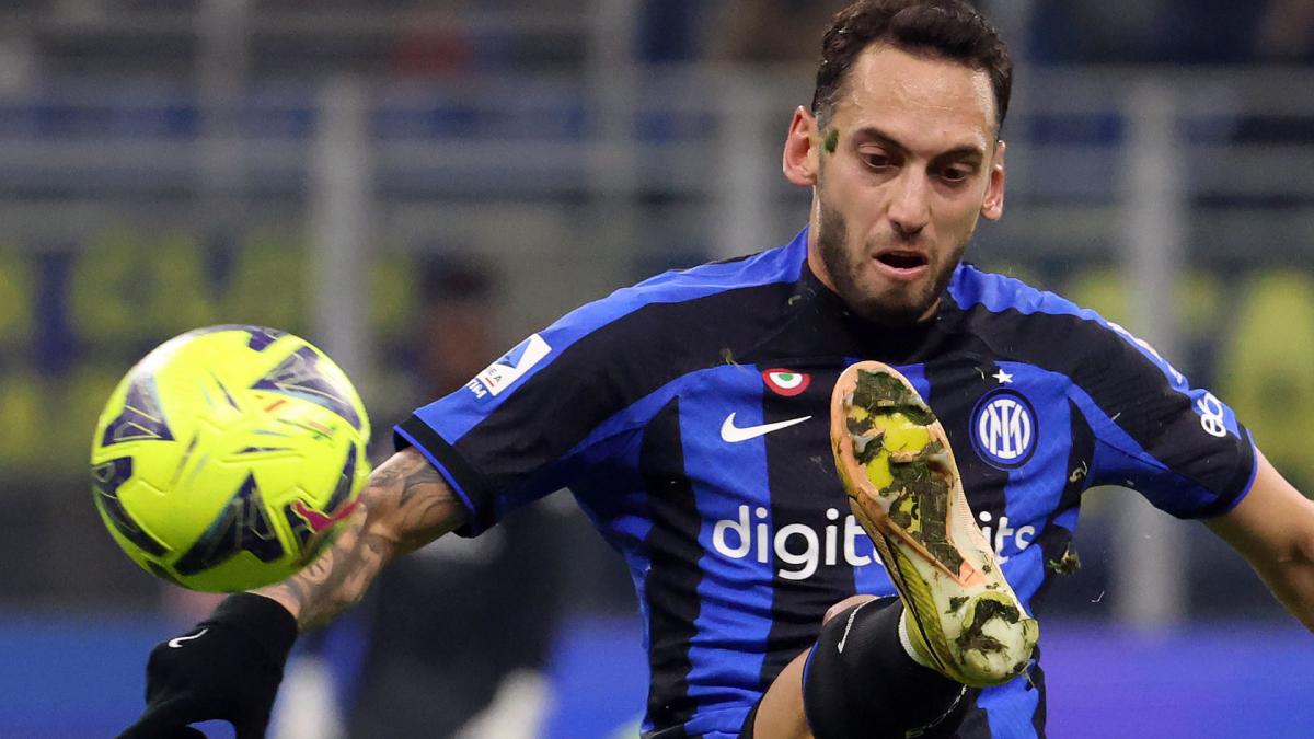 Serie A: Hakan Calhanoglu leads Inter against Torino