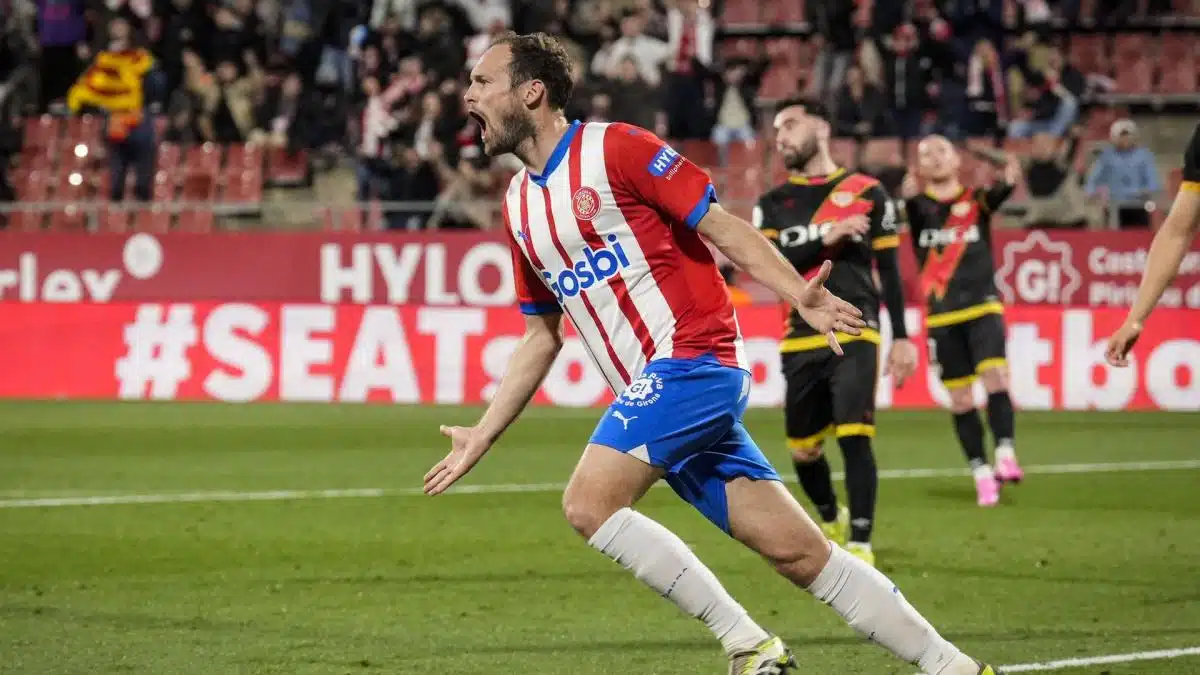 Daley Blind extends the adventure with Girona