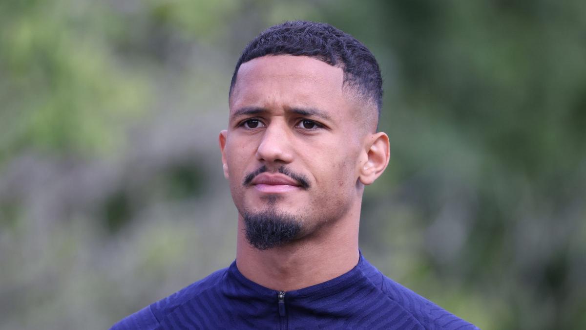 EdF: Didier Deschamps tempted by William Saliba