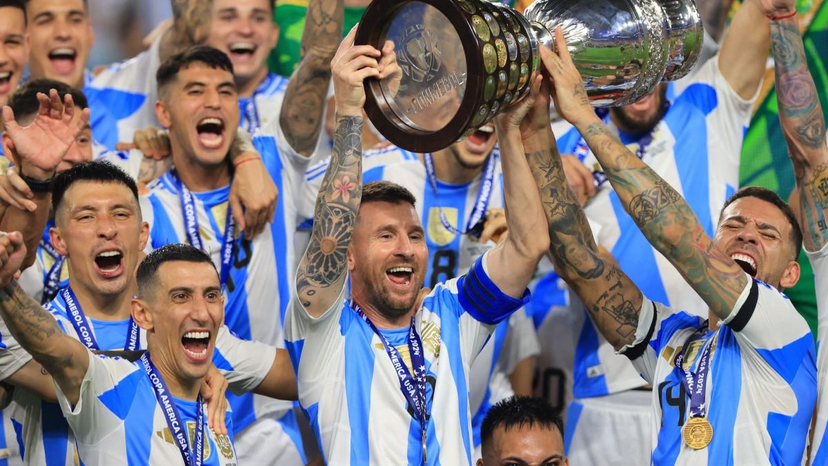 Copa America: Argentinians sing racist song against the French!