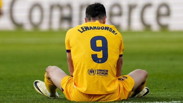 FC Barcelona will be able to sack Robert Lewandowski for free