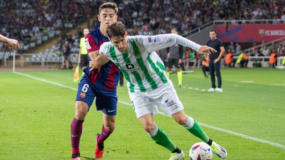 Real Betis: Juan Miranda one step away from Bologna