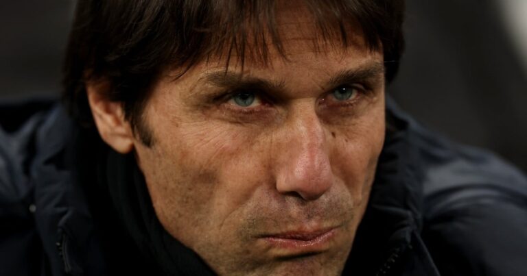 Naples, Conte's strong message