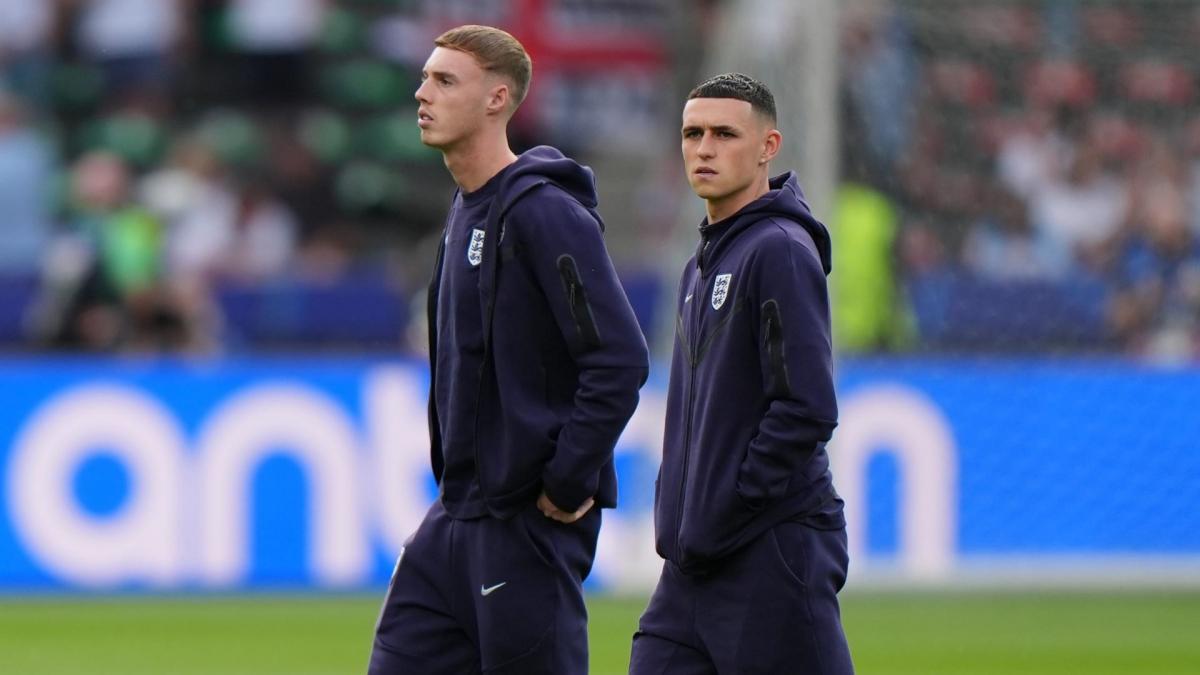 PL: Phil Foden and Cole Palmer rewarded