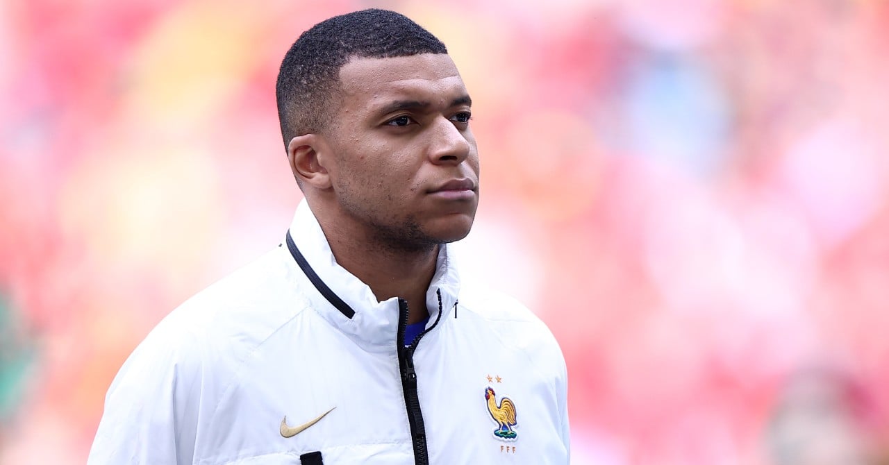 Kylian Mbappé, change of position confirmed