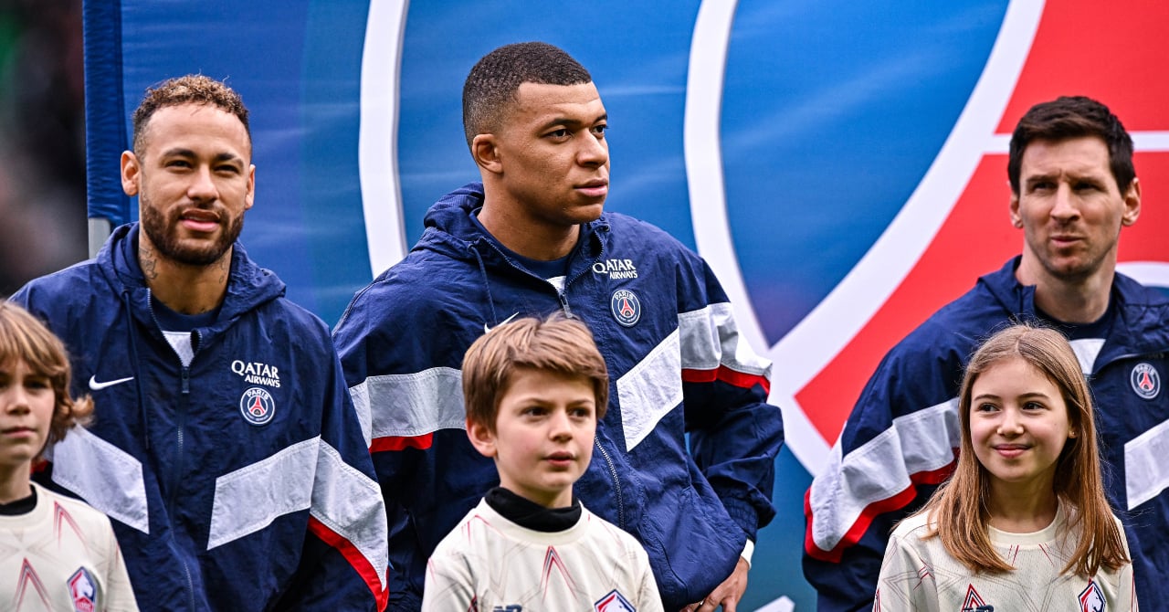 Neymar reconciles with Mbappé!