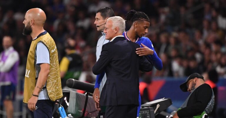 Olise embarrasses Deschamps