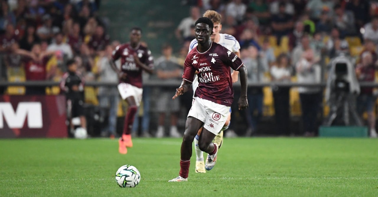 A card and the leader’s place for Metz