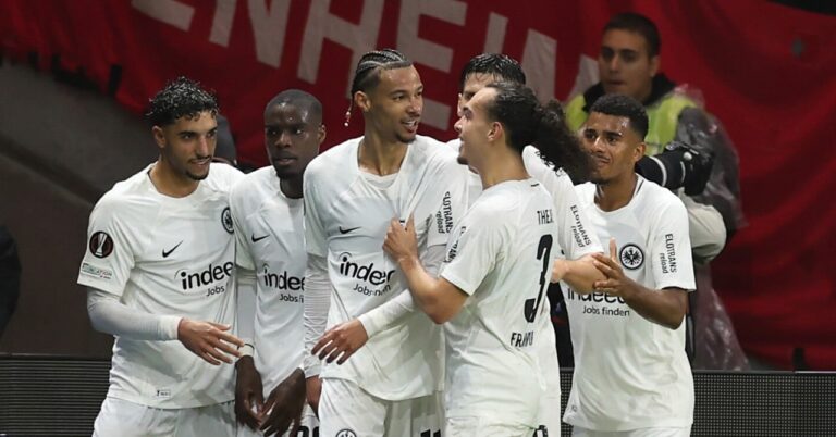 Ekitike's golazo with Frankfurt