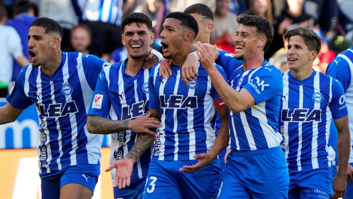 Liga: Alavés surprises Sevilla FC