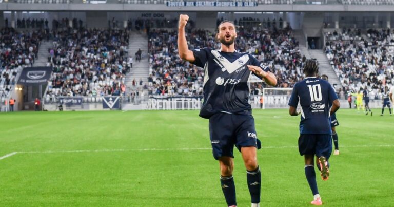 Andy Carroll, the superhero of the Girondins