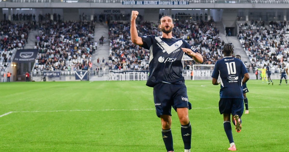 Andy Carroll, the superhero of the Girondins