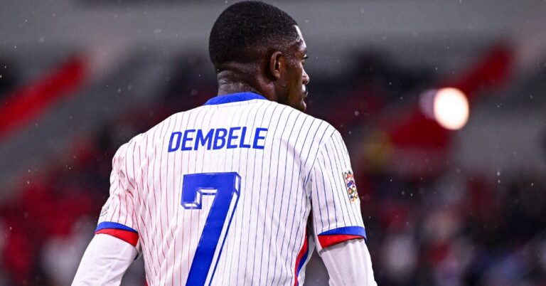 Dembélé, his starting place called into question