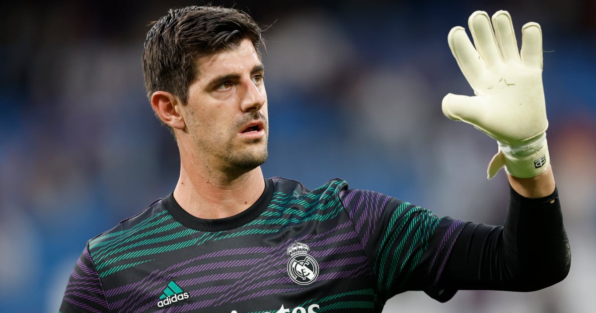 Courtois pays Simeone