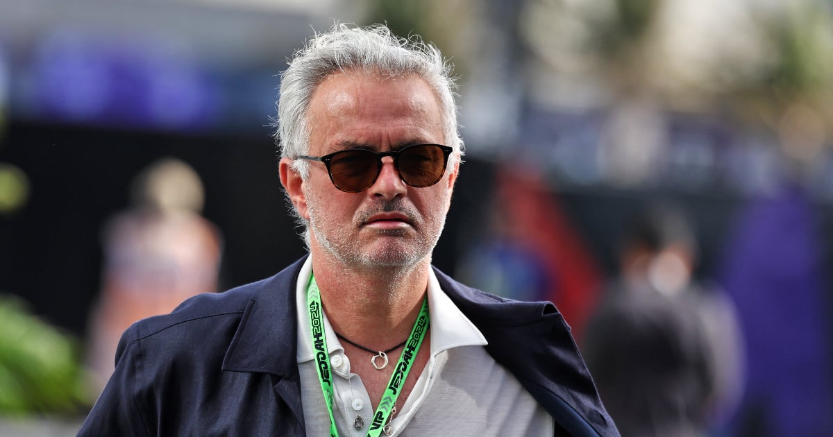 Mourinho, his palace life in Türkiye gets people talking