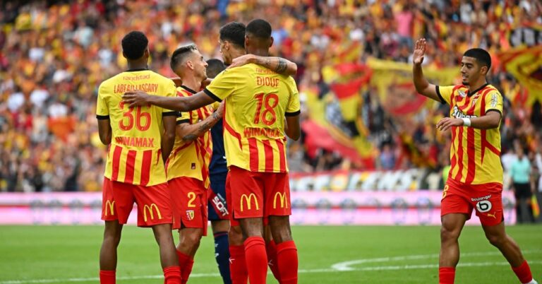 Lens-Lille live