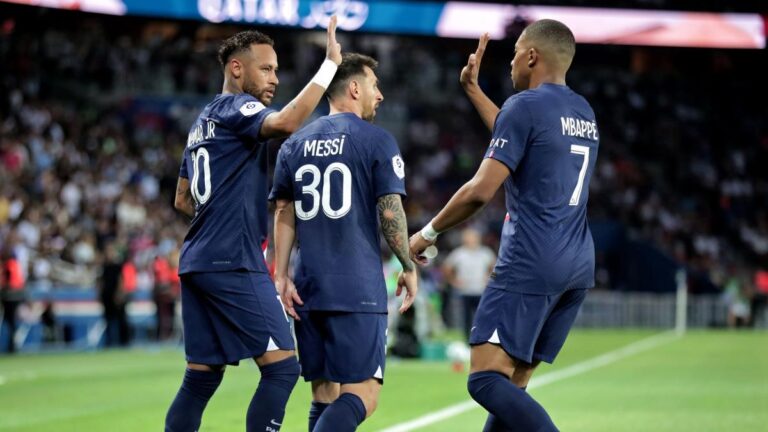 The departures of Messi, Neymar and Mbappé did not hurt PSG's revenues