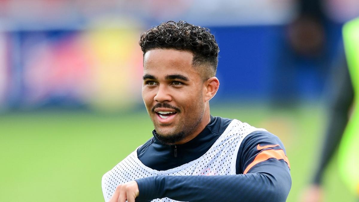 Bournemouth: Justin Kluivert makes Premier League history