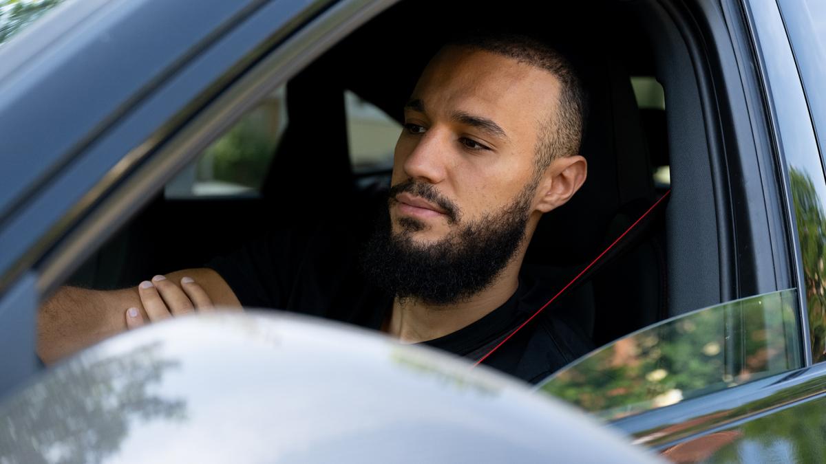 Man United refuses to wear pro LGBTQ+ jacket in support of Noussair Mazraoui