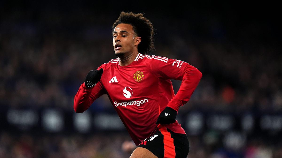 Man Utd: replaced in the 32nd minute, Joshua Zirkzee returns directly to the locker room