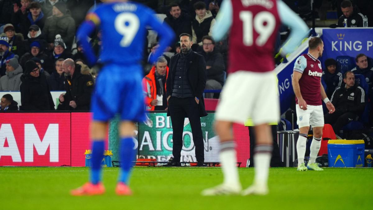 PL: Van Nistelrooy's first victory with Leicester, Palace crushes Ipswich