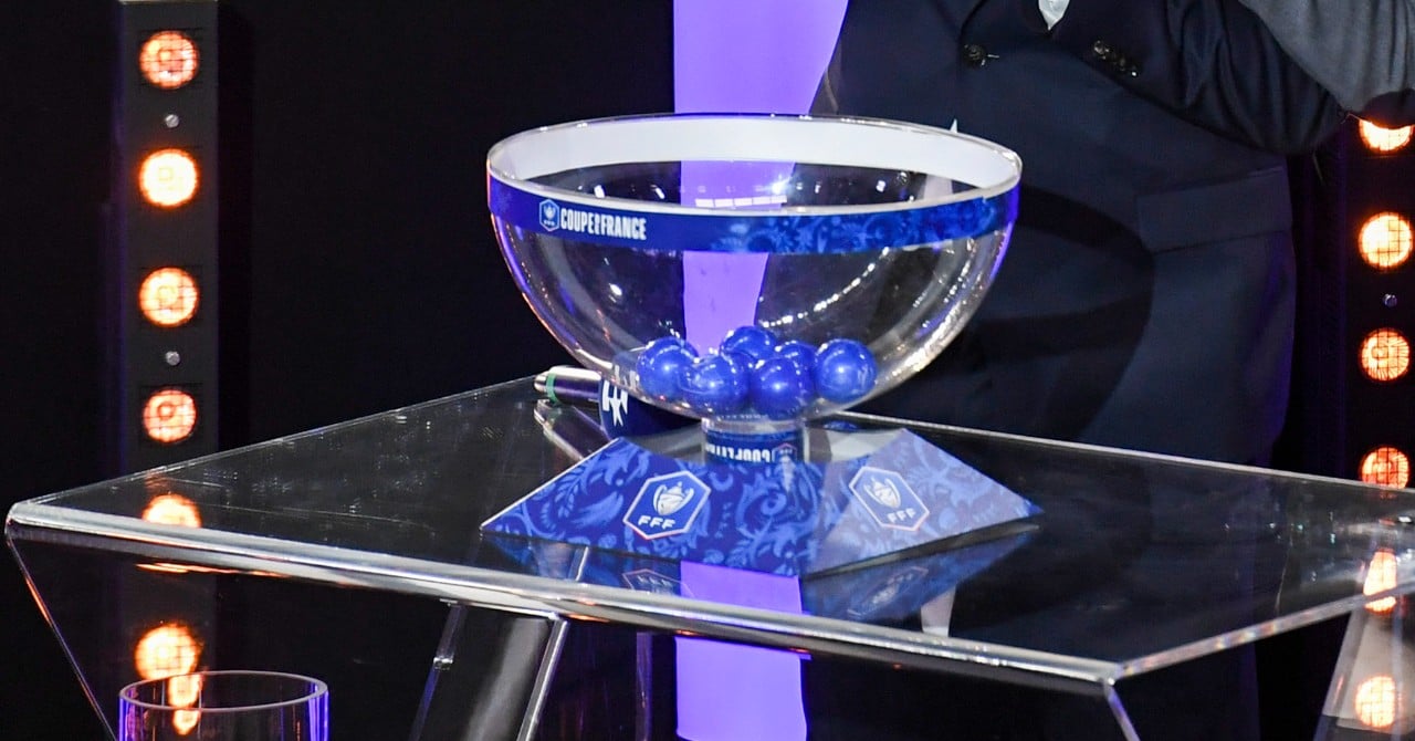 The draw for the 32nd finals live